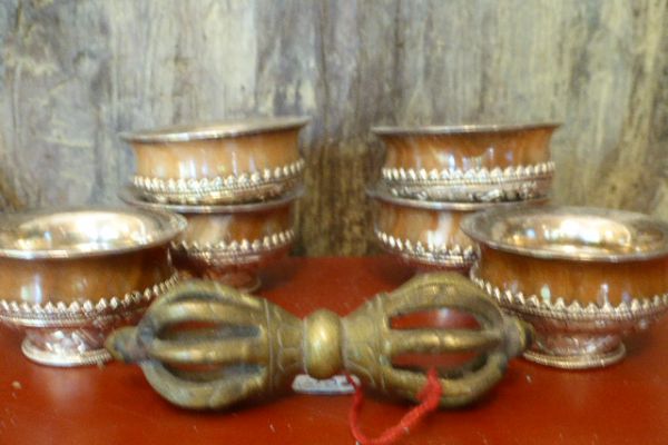 Ritualgefäß - Silber und Achat aus Tibet